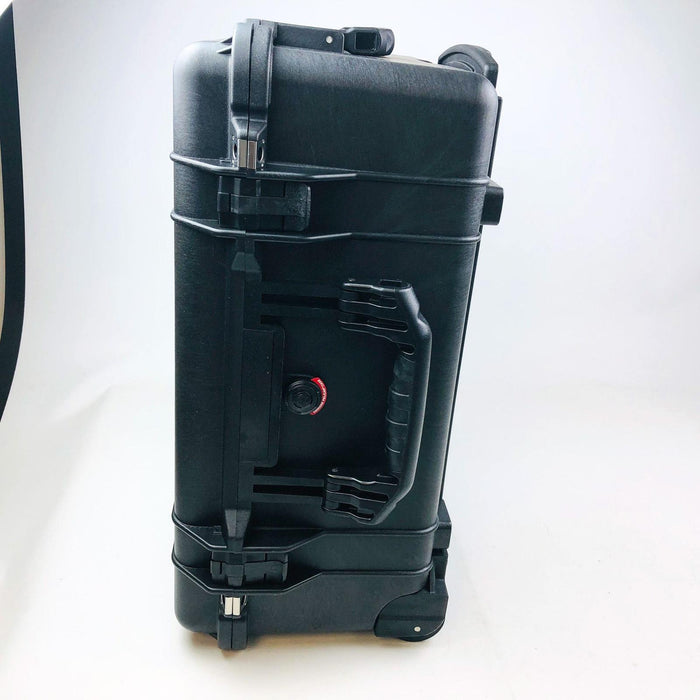 Pelican 1560 Protector Case Suitcase Black No Foam Wheels Waterproof Diving Dust 8