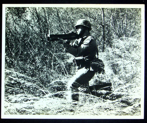 US Army Light Anti Tank Weapon Photograph Picture 8x10 82d Abn Div Fort Bragg 1