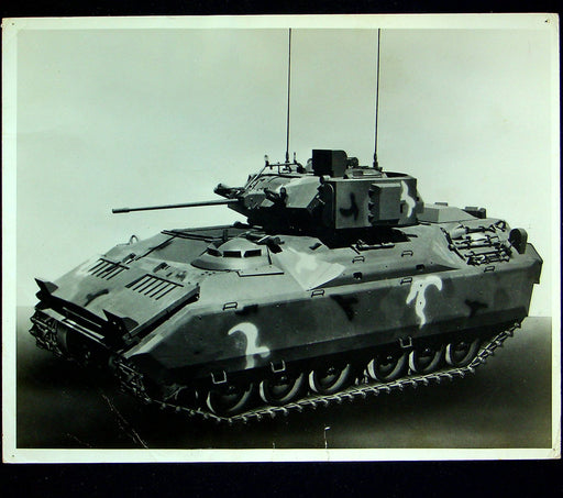 US Army Infantry Fighting Vehicle Photograph Picture 8x10 Conception Prototype 1