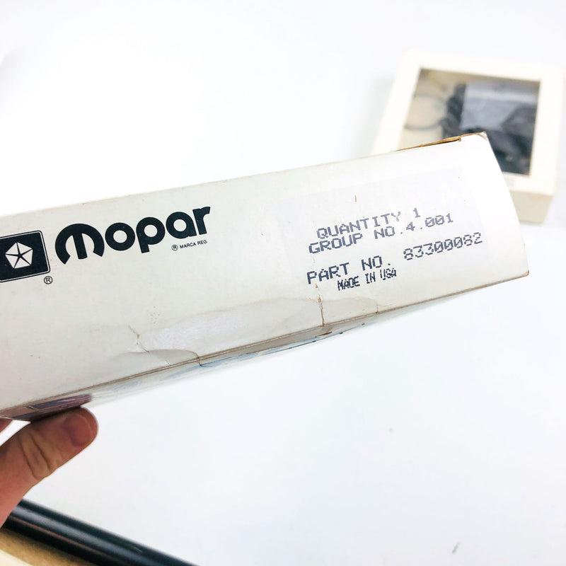 Mopar 83300082 Carburetor Repair Kit OEM NOS Replaces Jeep J8132617/J8127315 12