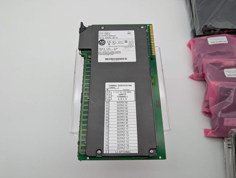 Allen Bradley 1771-OAD/C 12-120V AC Output Module 16 Output Channels 2