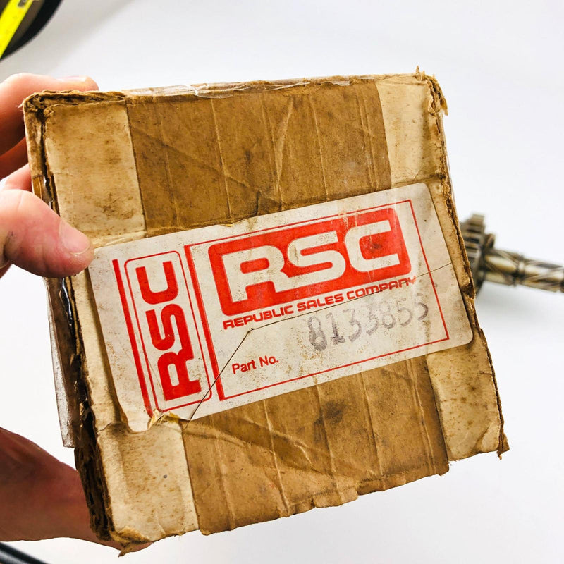 Jeep 8133855 Main Drive Shaft SR-4 Made By Republic Sales Company RSC New NOS 4