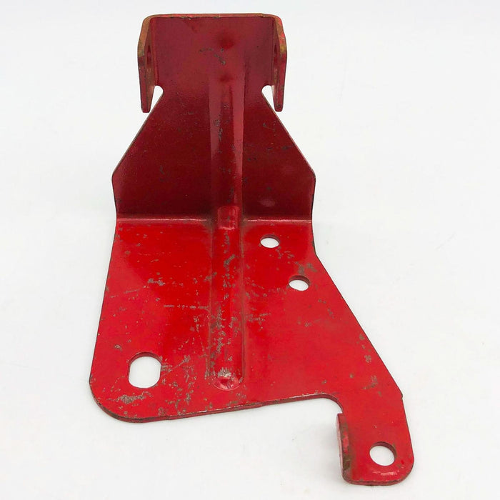 Snapper 31919 Deck Bracket Red OEM Used Superseded to 7031919 7031919YP