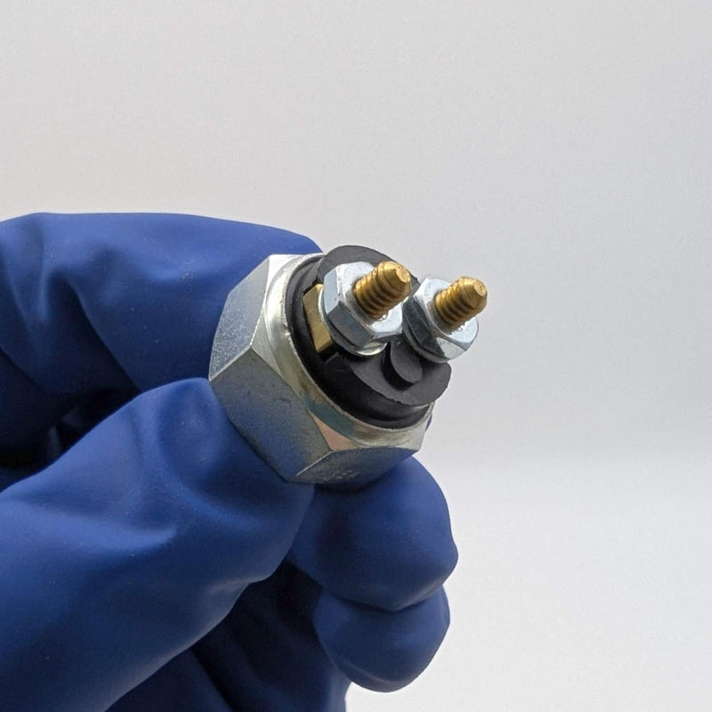 Transaxle 1MR2297 Reverse Switch 9/16"-18 Thread for Mack Trucks 1