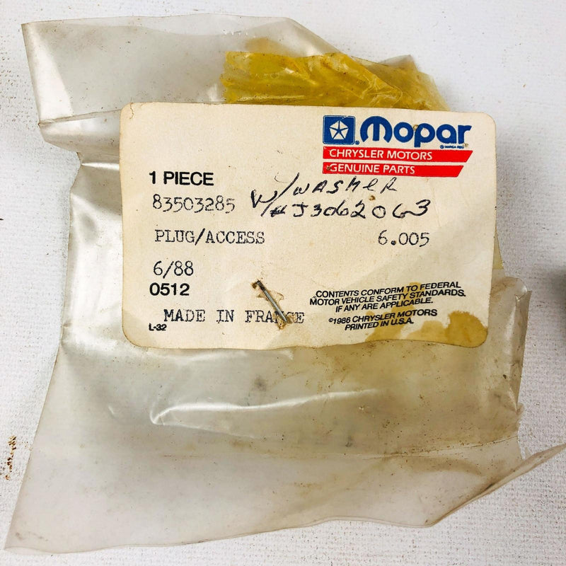 Mopar 83503285 Oil Drain Plug J3062063 OEM NOS Open 9