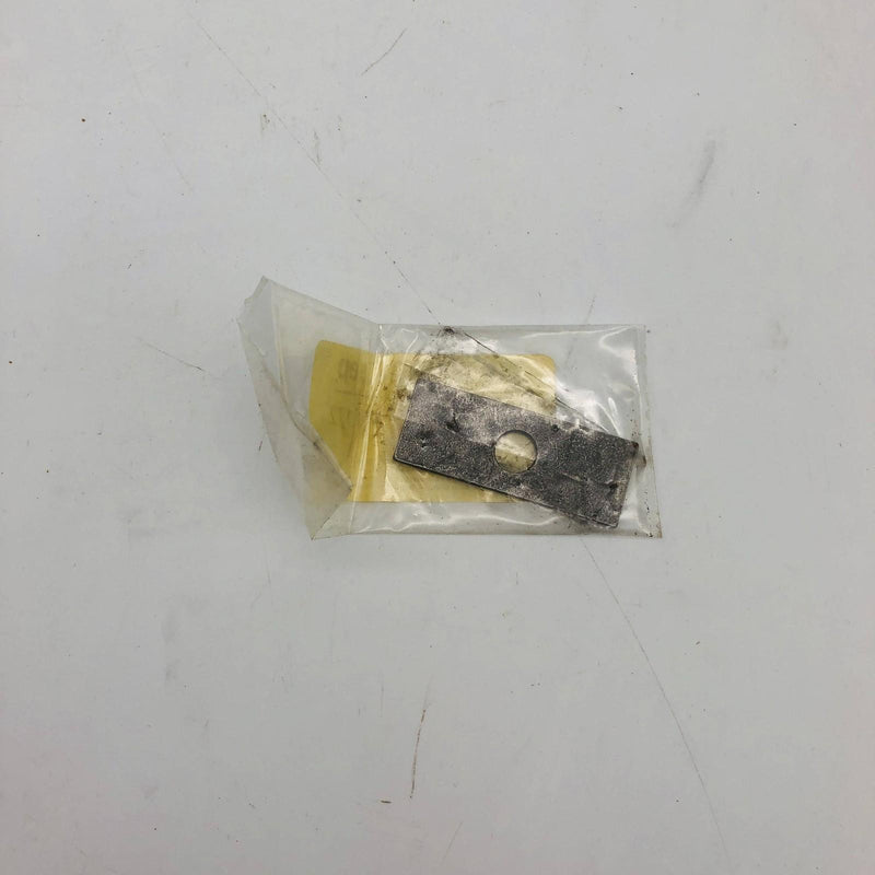 AMC Jeep 912360 Plate Transmission Reverse Idler Shaft and Countershaft OEM NOS 6