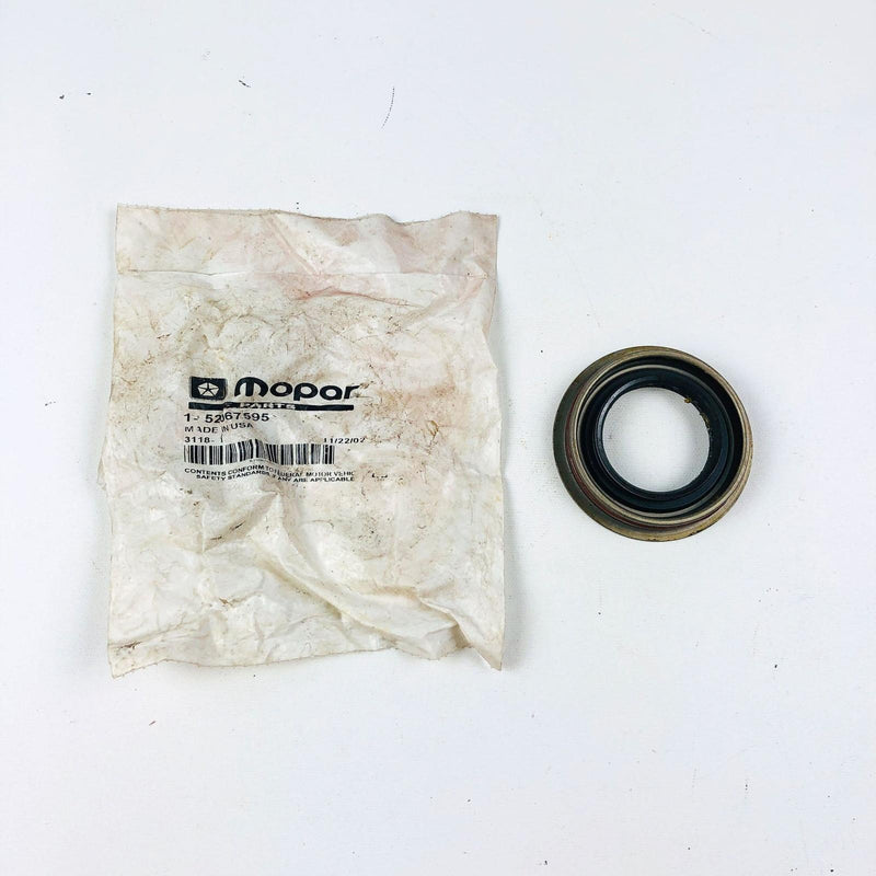Mopar 52067595 Seal Differential Drive Pinion OEM NOS 2001 Jeep Cherokee 9
