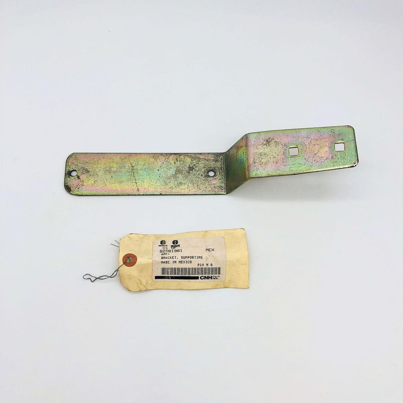 CNH 82981981 Supporting Bracket OEM New Old Stock NOS New Holland Loose No Pkg 11