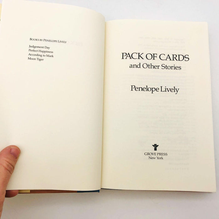 Pack of Cards Penelope Lively Hardcover 1989 1st Ed/Print Life Relationships 7