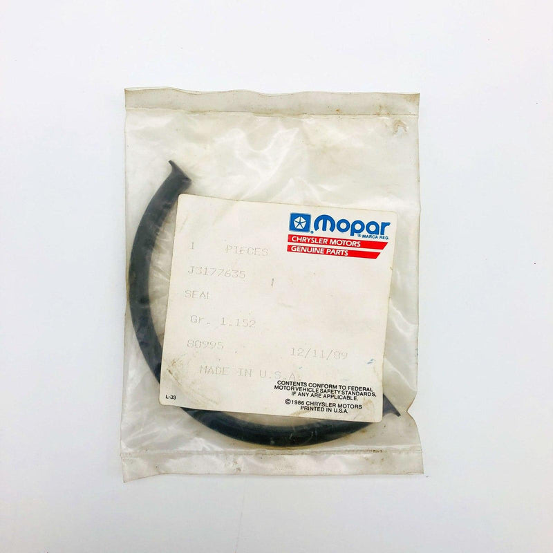 Mopar 3177635 Rear Seal for Engine Oil Pan OEM NOS 88-90 Jeep 4.0L Sealed 7