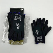 Ansell HyFlex 11541 Cut Resistant Glove 6.0 Extra Small A4 Nitrile 18-G 12 Pairs 1