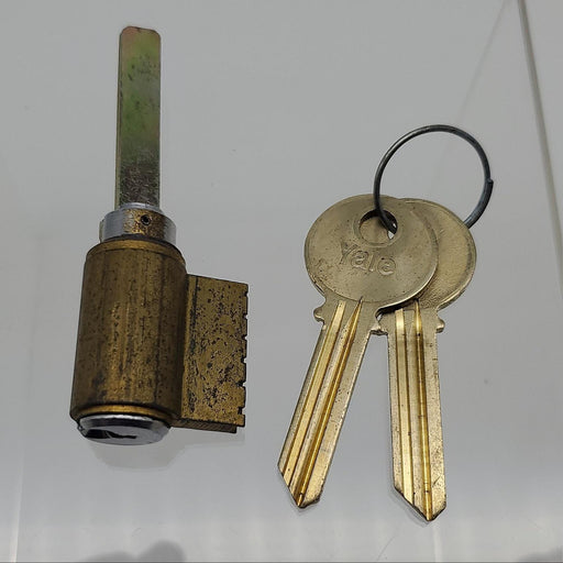 Yale 1802 Lock Cylinder Satin Chrome LC Keyway 6 Pin Key in Knob 2