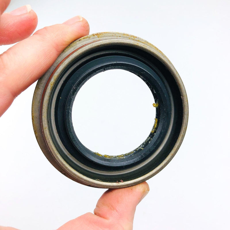 Mopar 52067595 Seal Differential Drive Pinion OEM NOS 2001 Jeep Cherokee 6