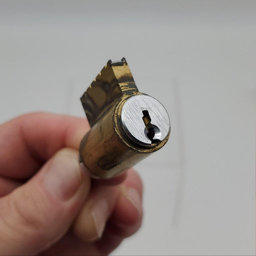 Yale 1802 Lock Cylinder Satin Chrome LC Keyway 6 Pin Key in Knob 1