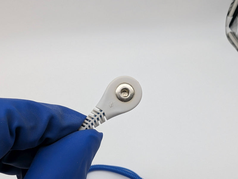 Desco 09121 Jewel ESD Wrist Strap Coiled 10ft Length Single Conductor 4mm Snap 3