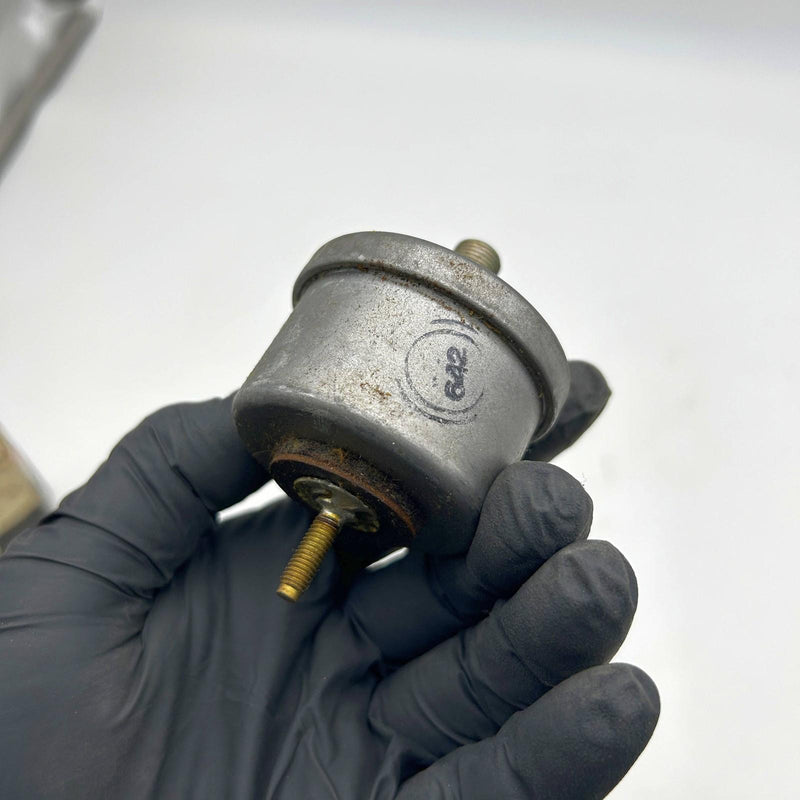 Jeep 3224284 Engine Oil Pressure Switch OEM New Old Stock NOS Open
