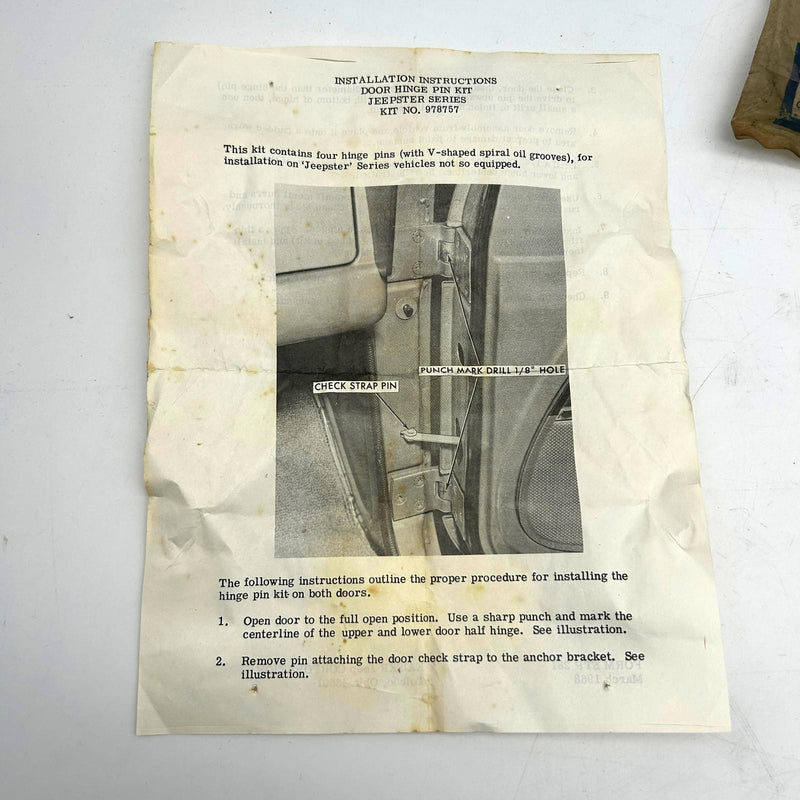 Kaiser Jeep 978757 Door Hinge Pin Kit for Jeepster Series OEM NOS Missing 1 Pin 4