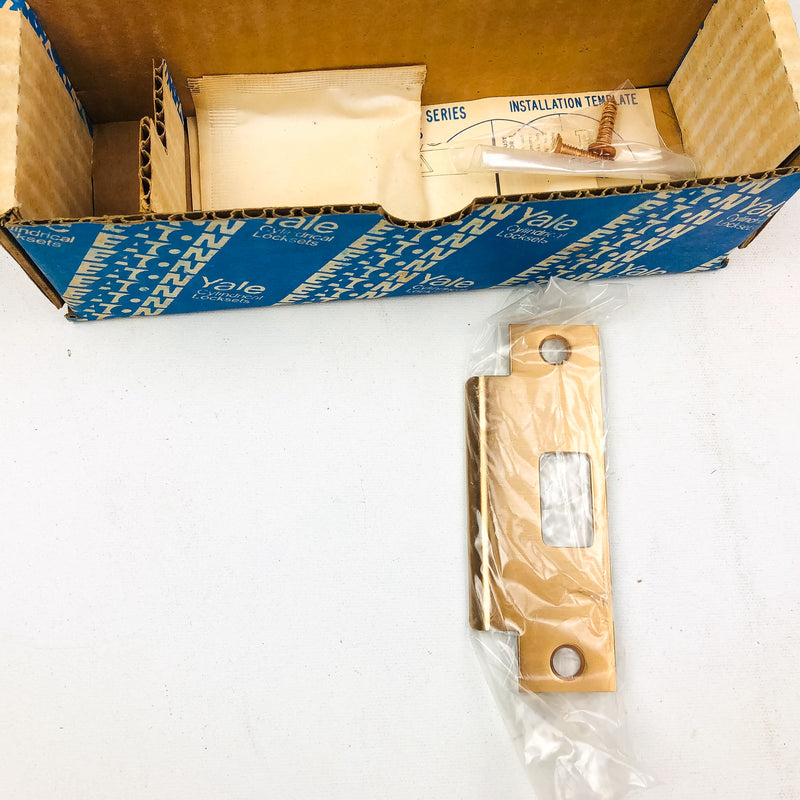 Yale Passage Closet Door Knob 5401 Brandywine US10 Satin Bronze New No Latch 12