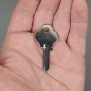1X Ilco 1528 Key Blank fits Emco, Import & Pado Storm Door Locks Nickel Plated 2