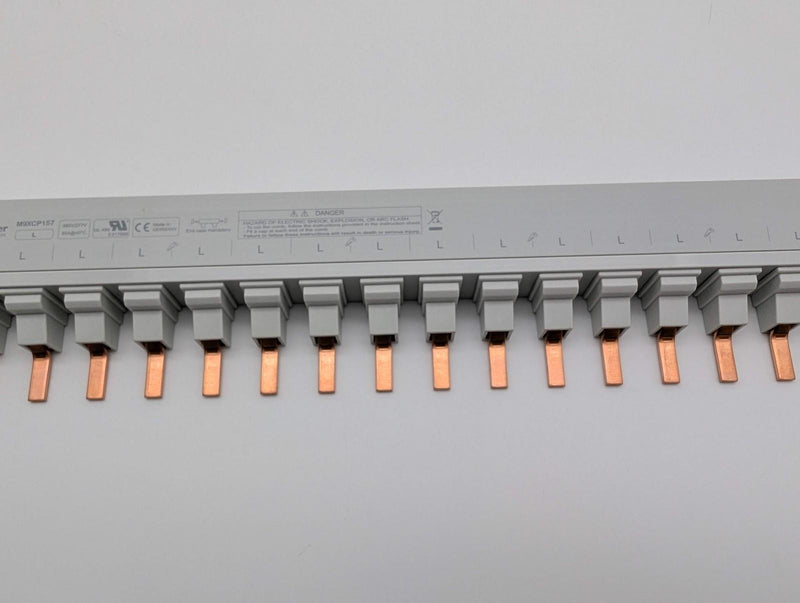 Schneider M9XCP157 Multi 9 Combo Busbar 80A 277/480 VAC 18mm Pitch 47 Modules 3