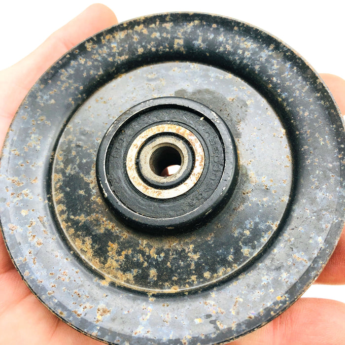 Ferris 1723583 Idler Pulley OEM NOS Loose No Pkg Wear Rust 4