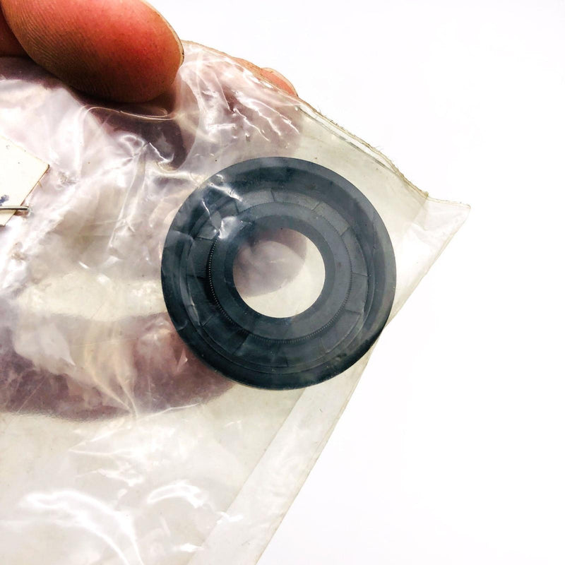 Poulan 530019158 Crankshaft Seal for Trimmer Blower OEM New Old Stock NOS Sealed 3