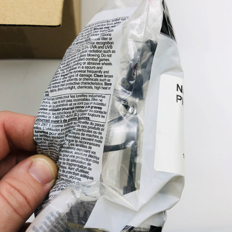 3M 14300-00000-20 Safety Glasses Nassau Plus Blk Frame Clear Anti Fog 20pr/Case 5