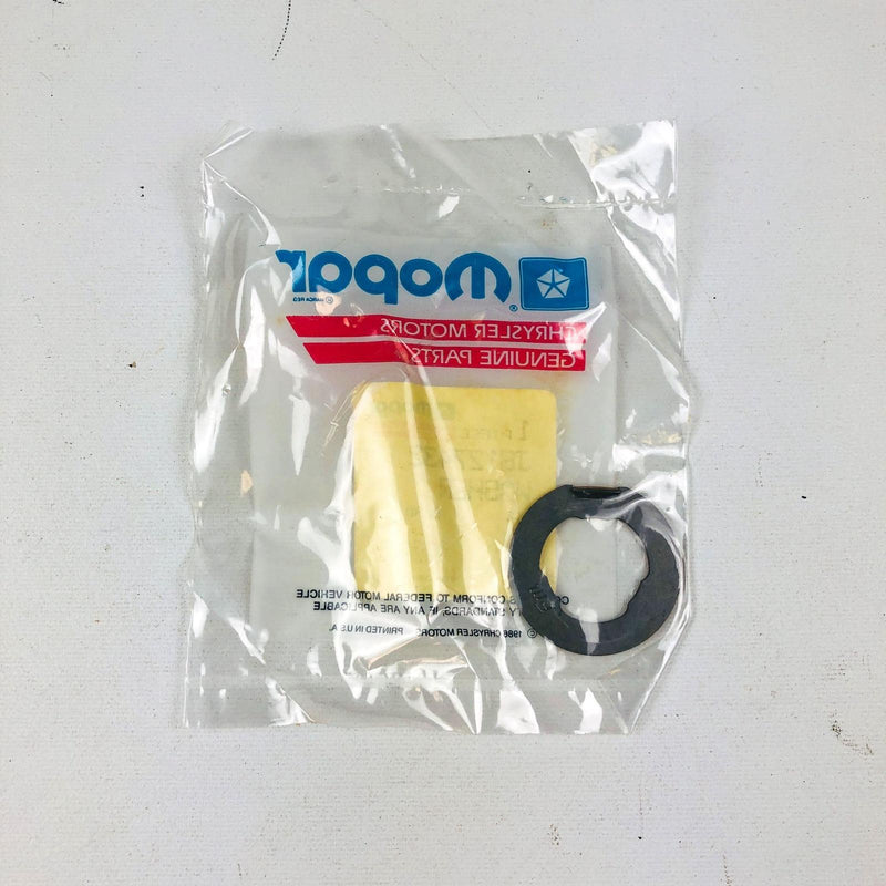 Mopar J8127432 Thrust Washer OEM NOS 1981-86 Jeep SR-4 Sealed 4