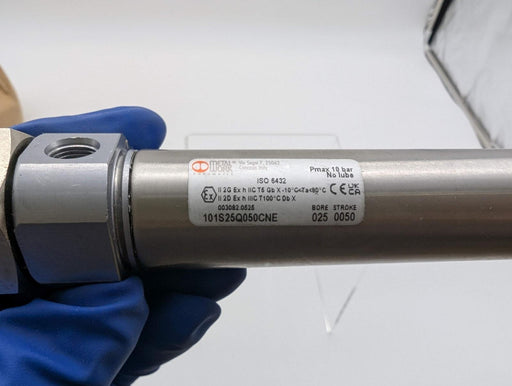 Metalwork 101S25Q050CNE Pnuematic Cylinder 25mm Bore 50mm Stroke 2