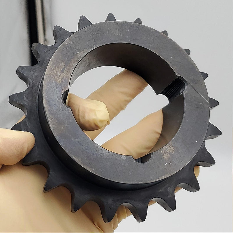 Tsubaki H60BTL21 Roller Chain Sprocket 3-5/8" Hub 5.426"OD 3/4" Pitch Taper Lock 3