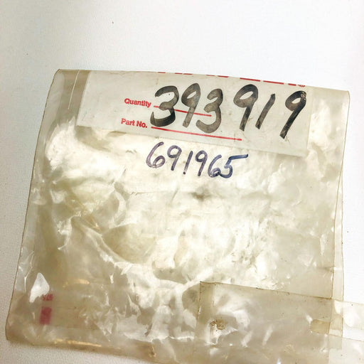 Briggs and Stratton 691965 Crank Bell OEM NOS Replaces 393919 2