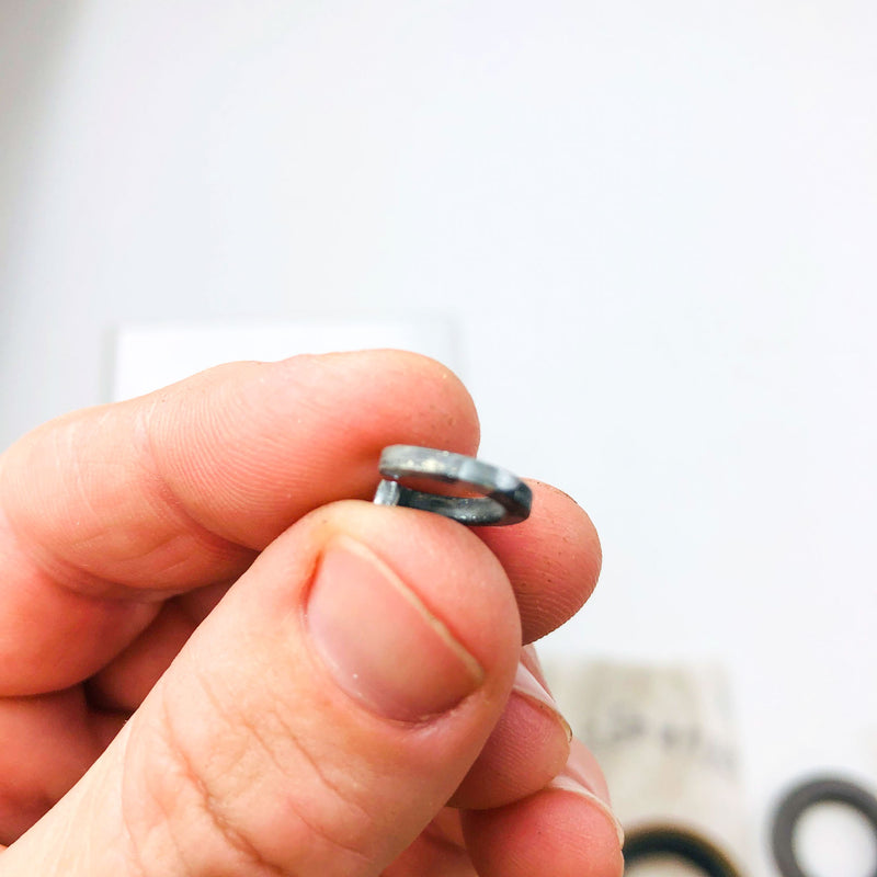 Mopar T1402092 Lock Washer OEM NOS for 1994-96 Jeep 7701402092 T140 2092 4