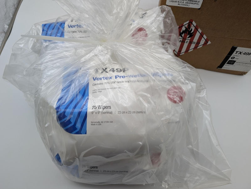 Texwipe TX49P Cleanroom Wipes Pre-Wetted 70% IPA 9"x9" 75 Per Bag Case of 4 Bags 2