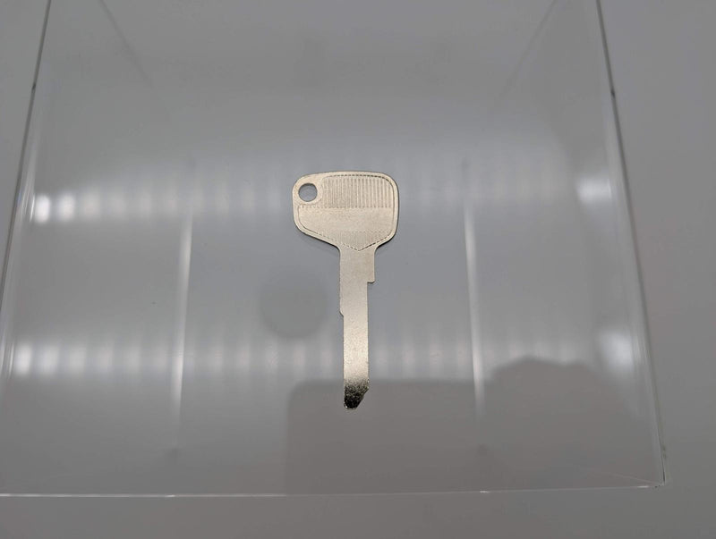 10x Ilco MZ15 Key Blanks for Some Older Mazda Vehicles Nickel Plated 2