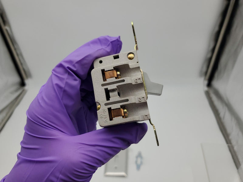 Siemens MMSKS1 Fractional HP Toggle Switch 2 Pole Steel Plate 575 VAC 3