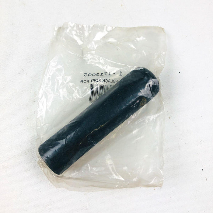 Simplicity 1713995 Grip Soft Black OEM NOS Replaced by 1713995SM 3