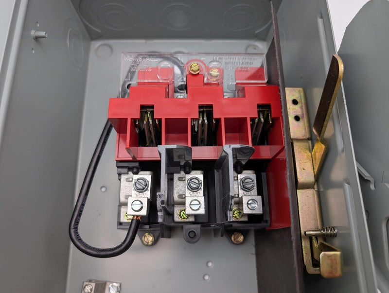 Eaton DH262UGK 2-Pole Non-Fusible Safety Switch 60A 600V 15.8" H 7.75" W 5.25" D