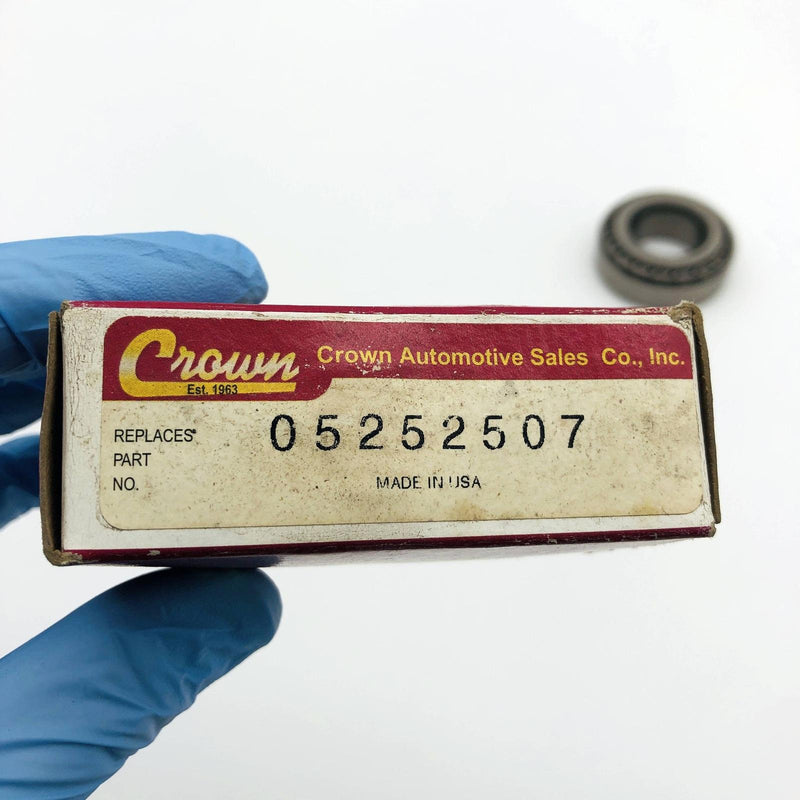 Crown 05252507 Differential Pinion Bearing Set NOS Timken Open 2