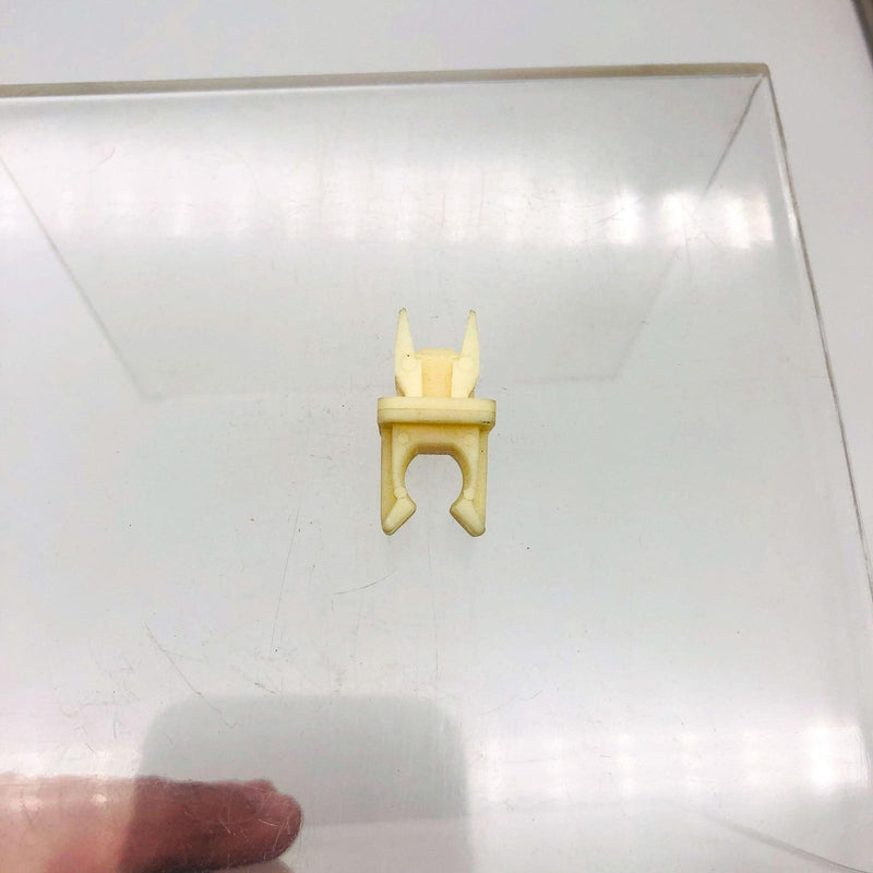 Mopar 4007456 Clip Retainer for Hood Rod OEM NOS 88-90 Jeep Wrangler Loose No Pk 11