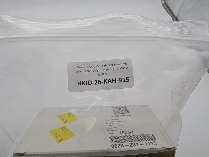Omron D5A-3300 High Precision Limit Switch M8 Thread 1 Meter Len 1 Micron 0.98 N