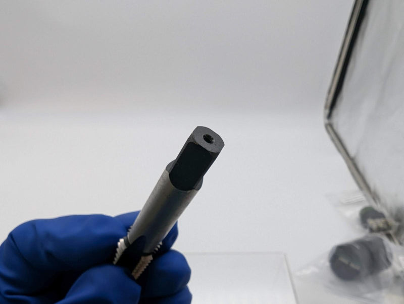 Cle-Line 9/16"-12 UNC Hand Tap 4 Flute 1-21/32" LOC 27/64" Shank HSS C62070 4