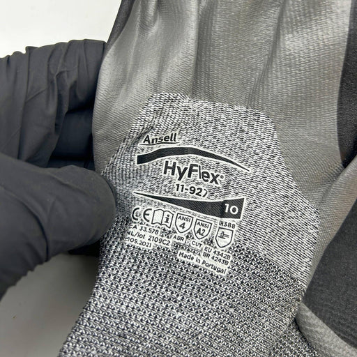 Ansell Hyflex 11-927 Oil and Cut Resistant Glove Extra Large/10.0 Nitrile 12 Prs 2