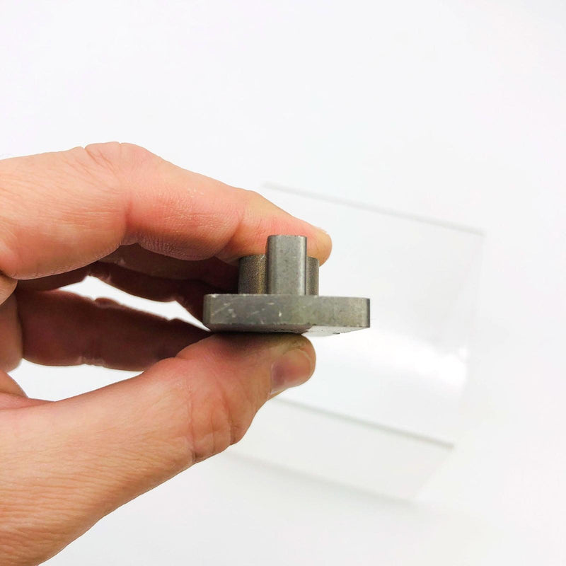 Poulan 530022079 Spindle for Chainsaw OEM New Old Stock NOS Loose No Pkg 3