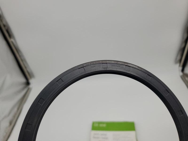 SKF 52475 Shaft Seal Single Lip 5-1/4" Shaft Diam 6-1/4" OD 1/4" Width NBR 3