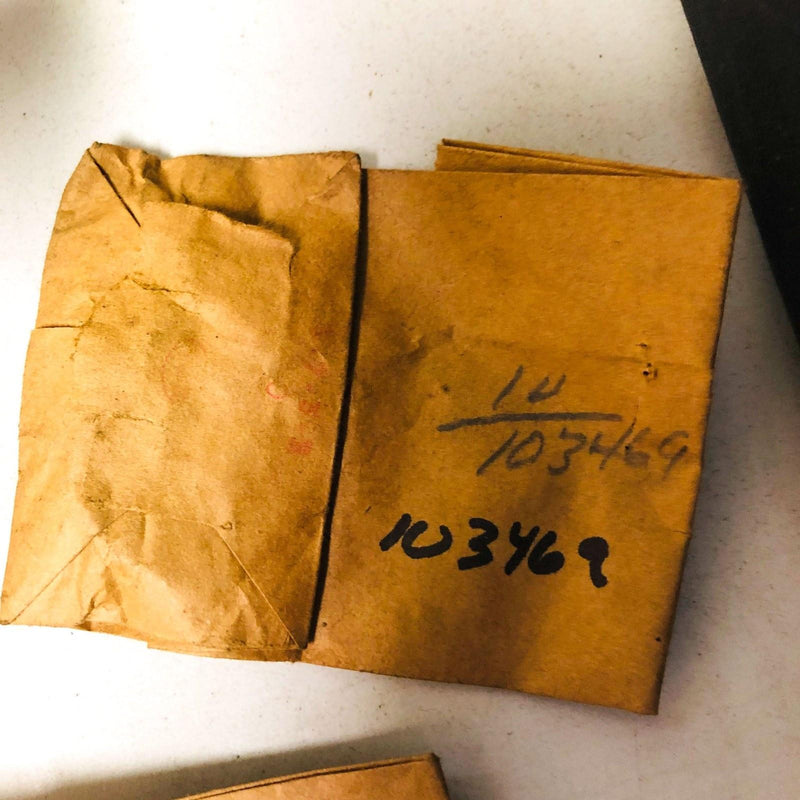 McCulloch 103469 Screw 10-24x3/8 for Mac 10-10E Chainsaw OEM NOS Loose No Pkg 2