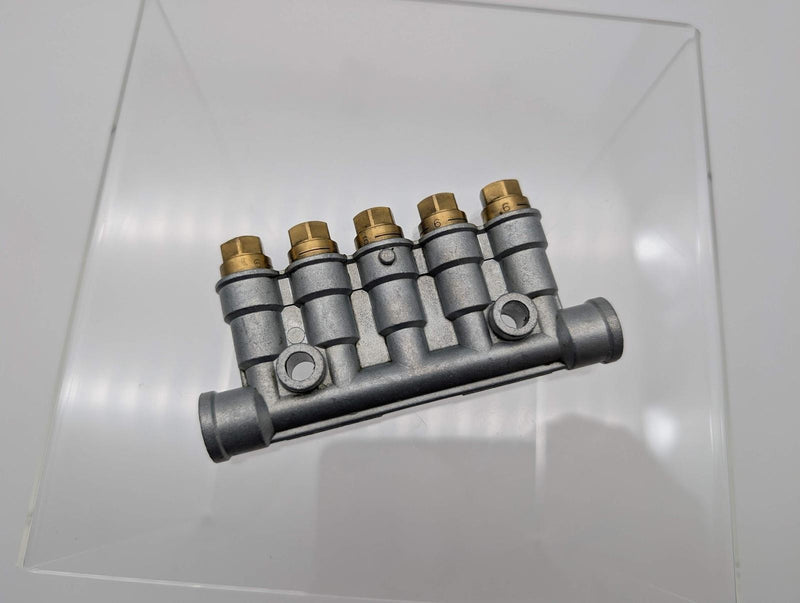 Showa DPB-15-6 Dester Plunger 5 Port 0.06 Discharge Volume Per Port 2