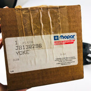 Mopar J8130296 Yoke Front Shaft Dana Spicer OEM NOS 81-86 SJ Che Wag J10 J20 11