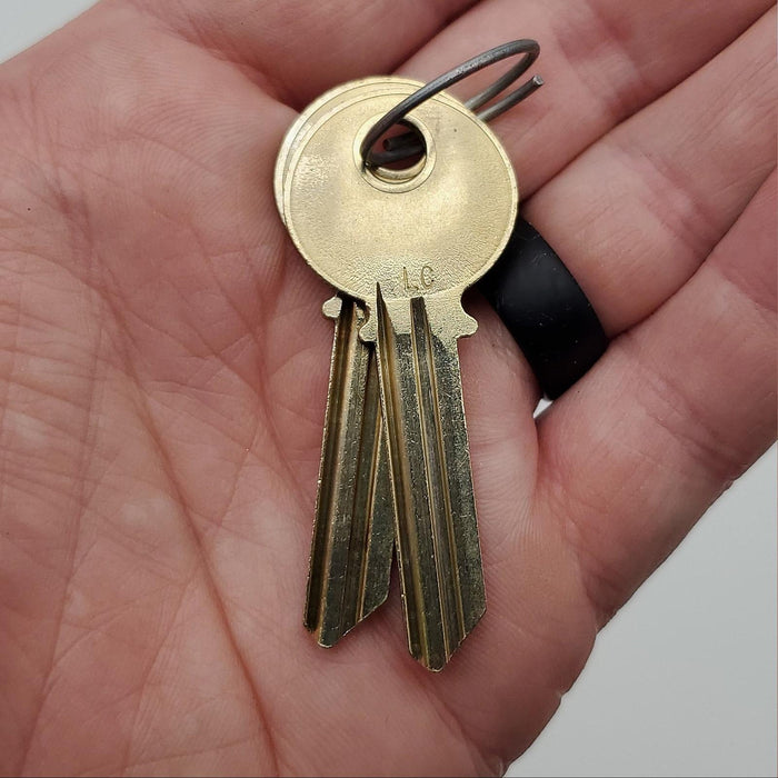Yale 1802 Lock Cylinder Satin Chrome LC Keyway 6 Pin Key in Knob 5