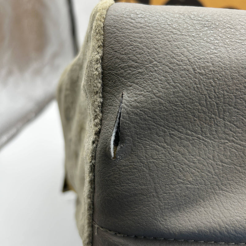 Mopar GP89LF3 Seat Cushion Assembly includes Frame Pad Cover OEM NOS For Jeep 8