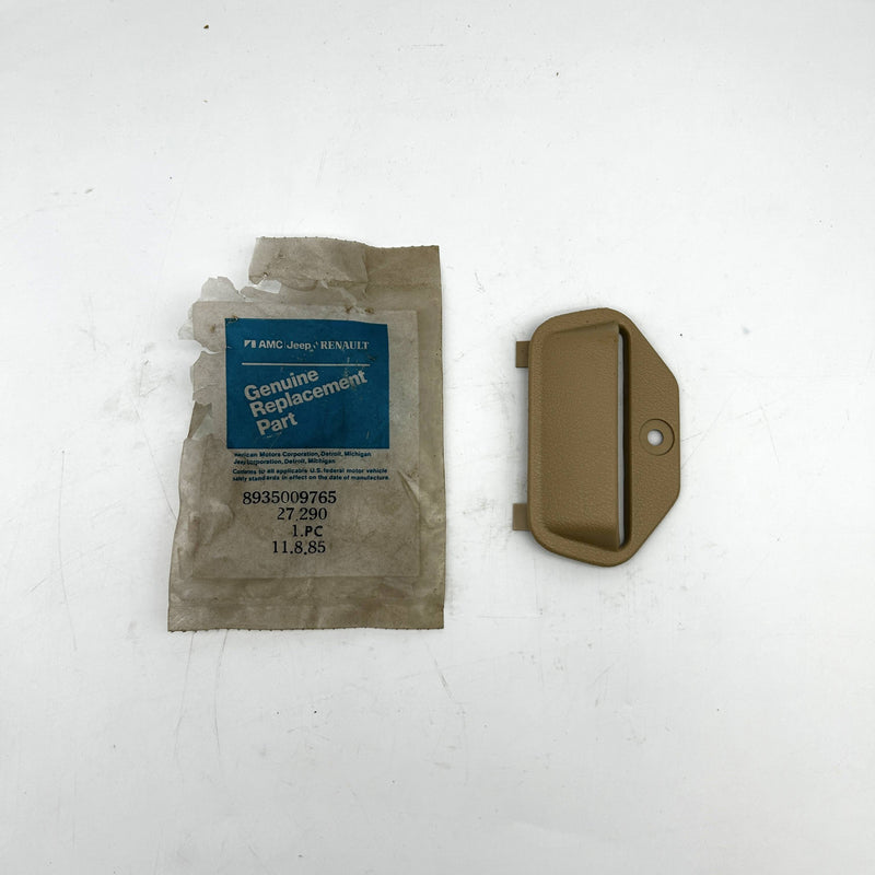 AMC Jeep 8935009765 Bezel Seat Belt Group 27.290 OEM NOS Open 4